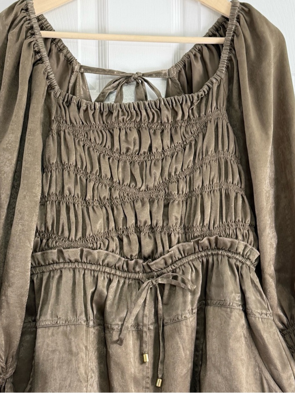 NWOT Free People Satin Smocked Olive-Brown Short Romper Medium 8/10 - Picture 3 of 9